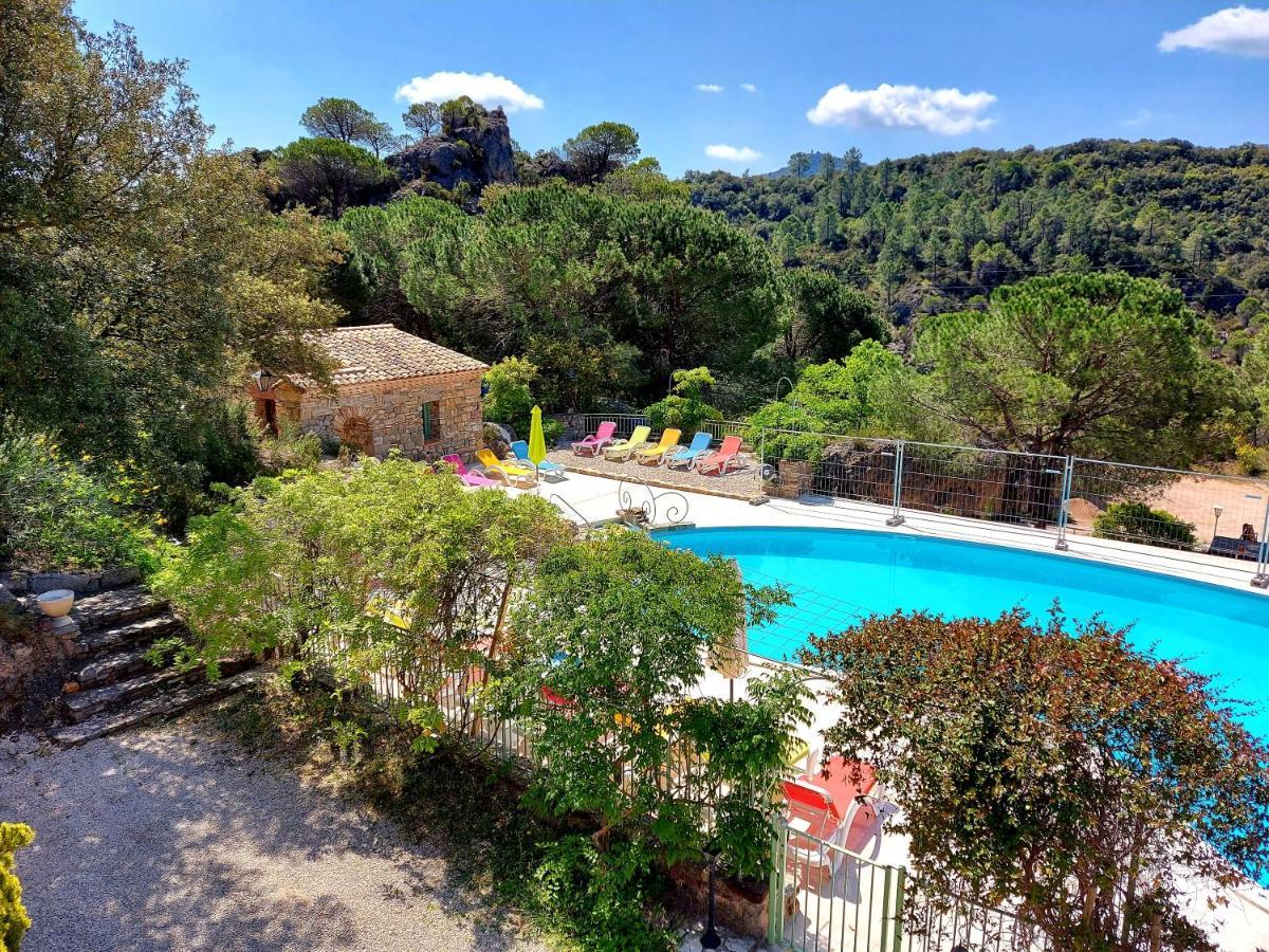 Hotel Les Hauts De Mourèze Exterior foto